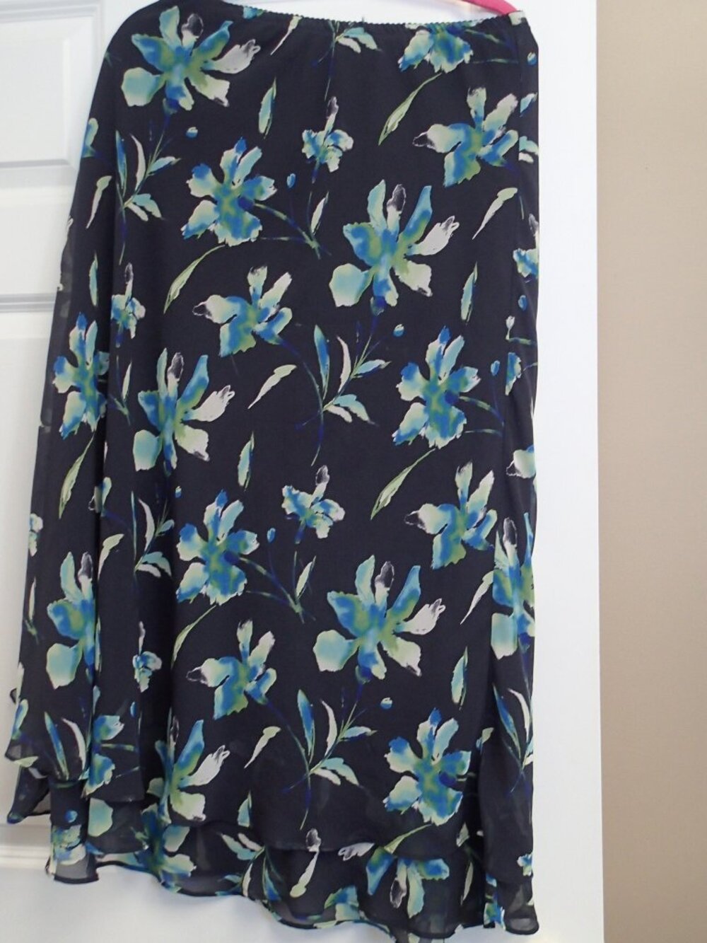 Women's East 5th Skirt Size 10